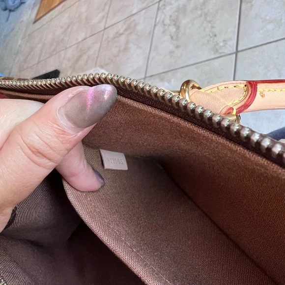 SOLD Louis Vuitton Popincourt Monogram Top Handle Handbag - Picture 12 of 15